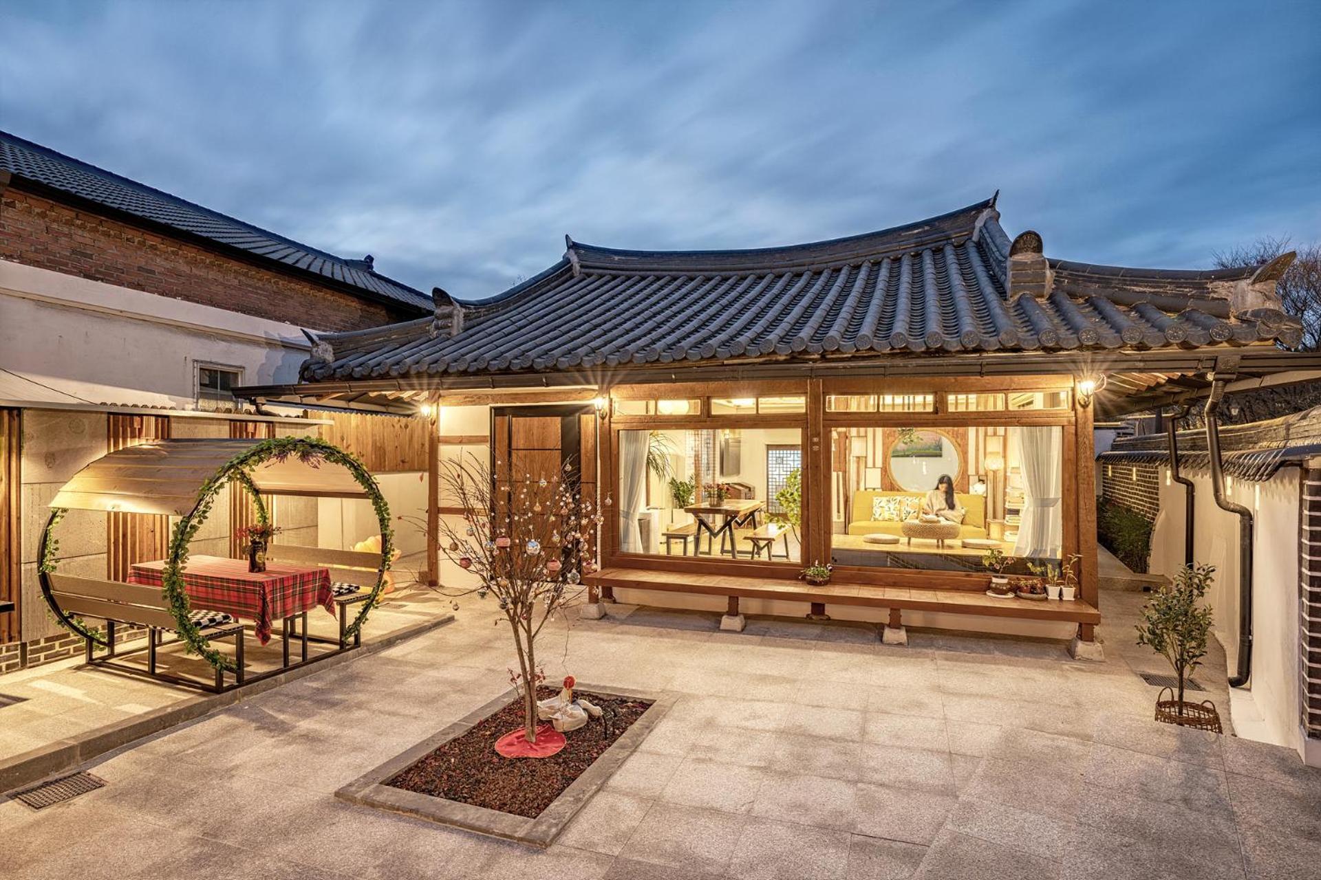 And Spring Ξενοδοχείο Jeonju Εξωτερικό φωτογραφία